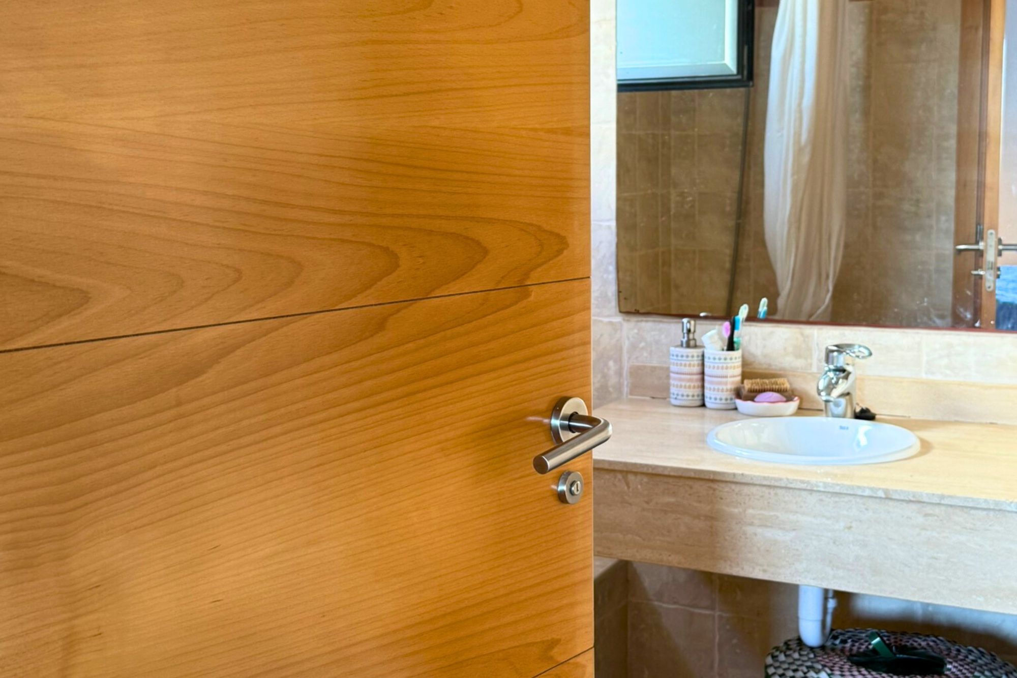 Resa Estates Ibiza Cala Tarida first line 3 bedrooms bathroom .jpg